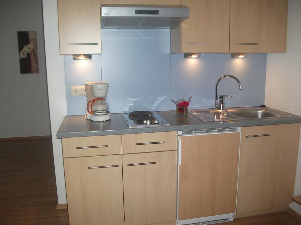 Steinerhof Apartment Добиако Стая снимка